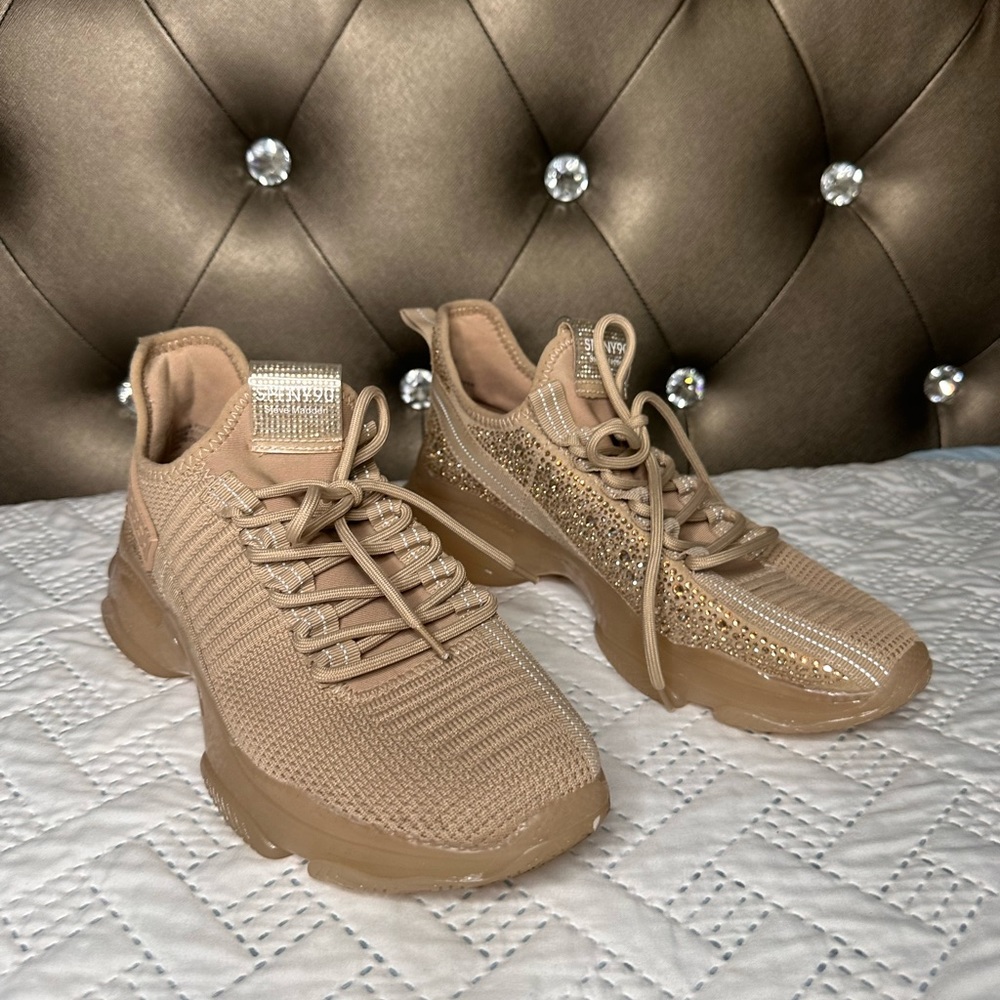 Steve Madden Sneaker